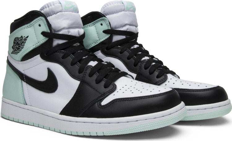 Nike Air Jordan 1 Retro High OG NRG 'Igloo'