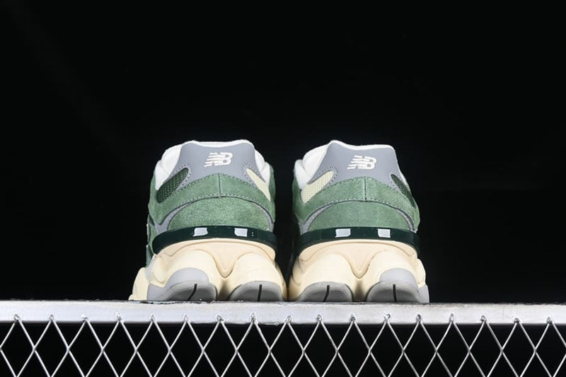 New Balance 9060 Nori